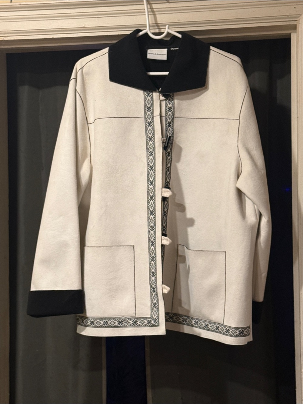 Women’s Cream Contrast-Trim Coat with Toggle Closure